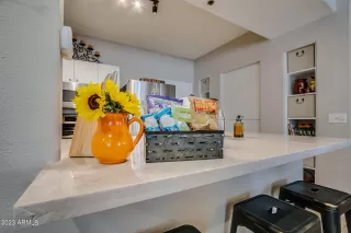 Photo #3: 6587450 Listing 