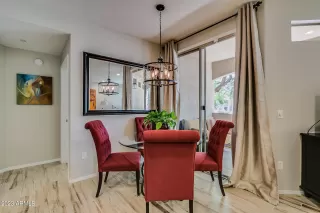 Photo #5: 6587450 Listing 