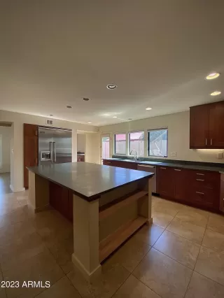 Photo #2: 6587559 Listing