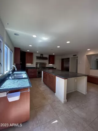 Photo #3: 6587559 Listing