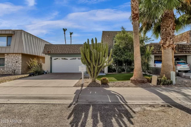 MLS: 6587657 Condo For Sale