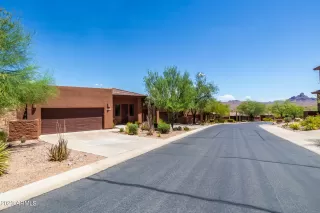 Photo #2: 6587659 Listing 