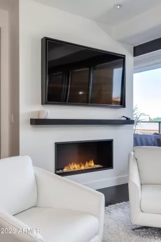 Photo #6: 6587691 Listing