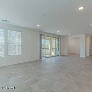 Photo #5: 6587783 Listing