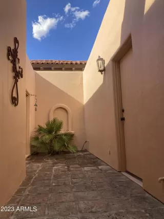 Photo #2: 6587798 Listing 