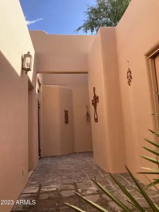 Photo #3: 6587798 Listing 