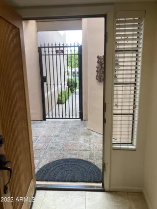 Photo #5: 6587798 Listing 