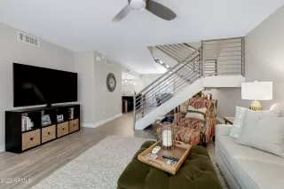 Photo #5: 6588568 Listing