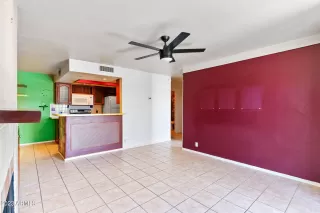 Photo #5: 6588677 Listing