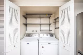 Photo #6: 6588817 Listing