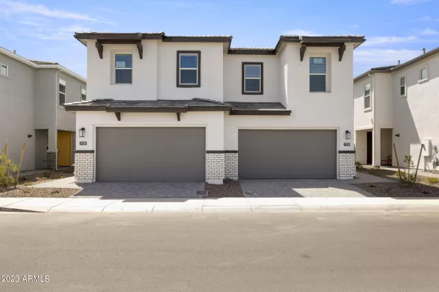 MLS: 6589145 Condo For Sale
