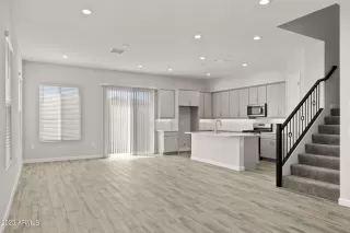 Photo #4: 6589145 Listing 