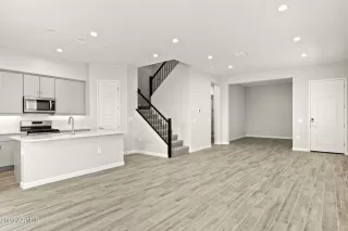 Photo #6: 6589145 Listing 
