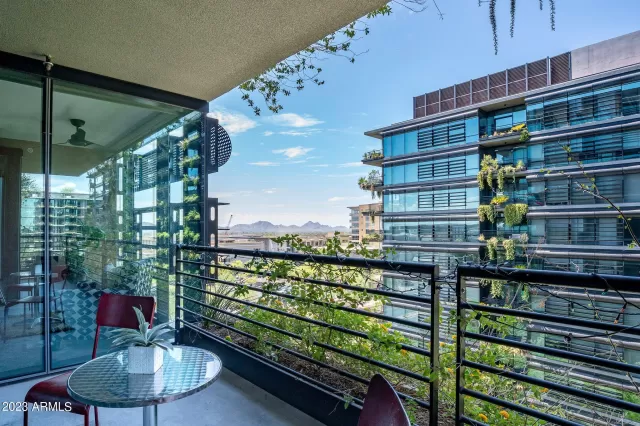 MLS: 6589220 Condo For Sale