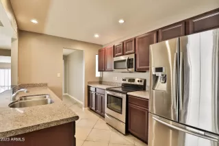 Photo #2: 6589255 Listing