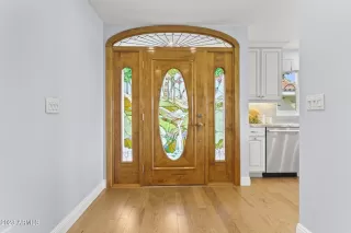 Photo #2: 6589822 Listing