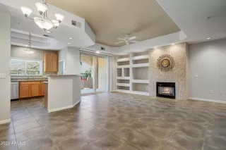 Photo #3: 6589885 Listing