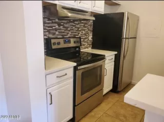 Photo #5: 6589940 Listing 