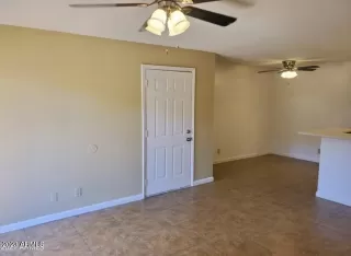 Photo #6: 6589940 Listing 