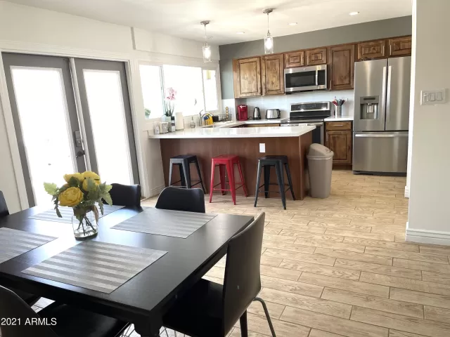 MLS: 6589947 Condo For Sale