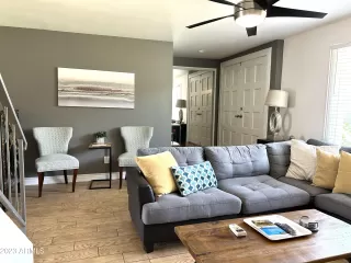 Photo #3: 6589947 Listing