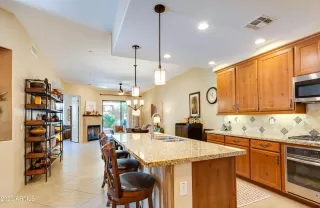 Photo #3: 6590034 Listing