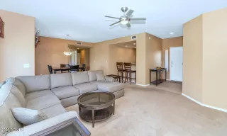 Photo #4: 6590344 Listing