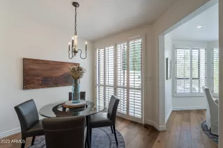 Photo #6: 6590572 Listing