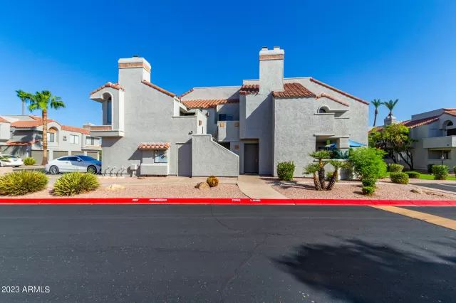 MLS: 6590774 Condo For Sale