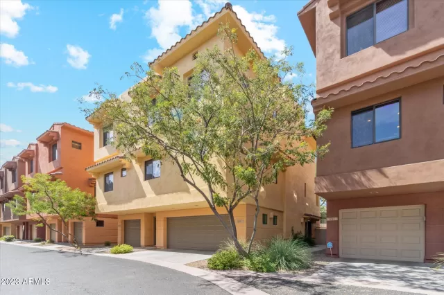 MLS: 6590794 Condo For Sale