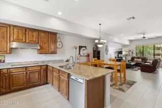 Photo #1: 6590794 Listing