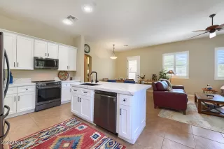 Photo #1: 6590894 Listing