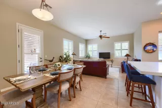 Photo #5: 6590894 Listing