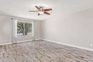 Photo #6: 6591120 Listing