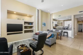 Photo #6: 6591263 Listing 