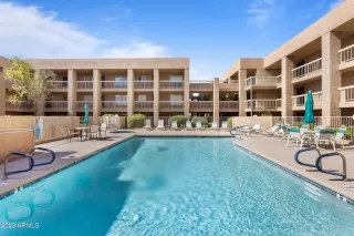 Photo #6: 6591306 Listing 