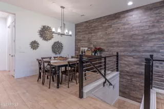 Photo #3: 6591337 Listing