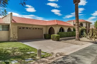 Photo #1: 6591393 Listing