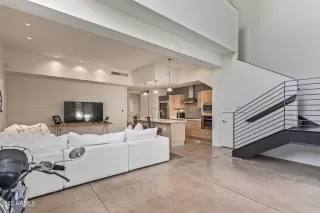 Photo #3: 6591463 Listing 