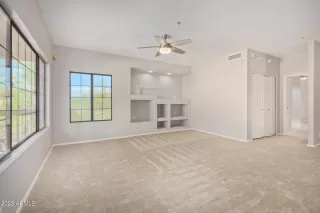 Photo #5: 6591557 Listing