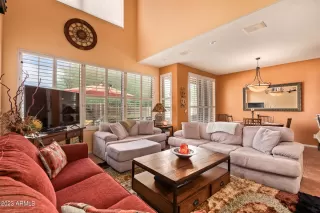 Photo #3: 6591560 Listing