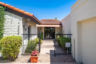 Photo #2: 6591589 Listing