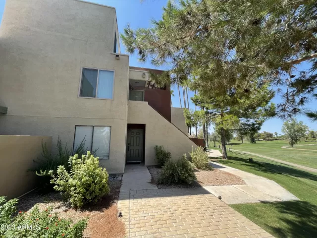 MLS: 6591651 Condo For Sale