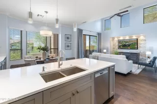 Photo #1: 6591658 Listing 