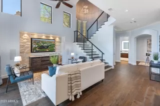 Photo #6: 6591658 Listing 