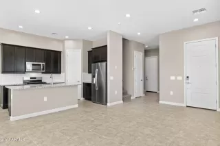 Photo #6: 6591994 Listing 