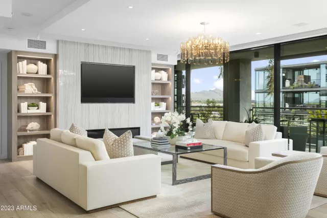 MLS: 6592253 Condo For Sale