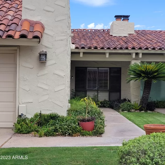 MLS: 6592436 Condo For Sale