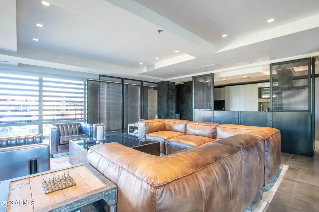 MLS: 6592673 Condo For Sale