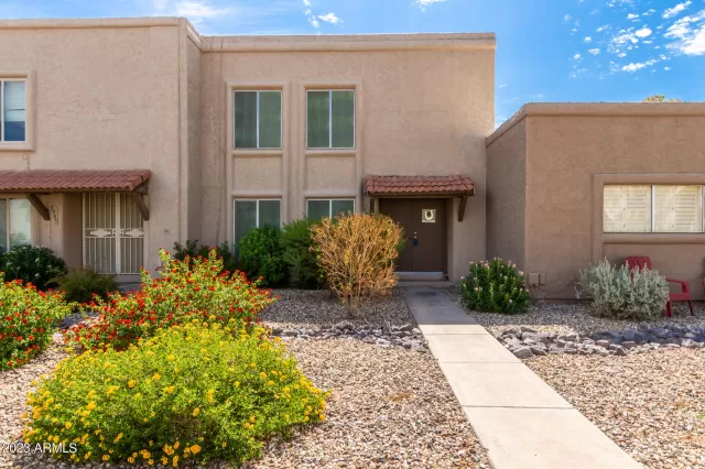 MLS: 6592699 Condo For Sale